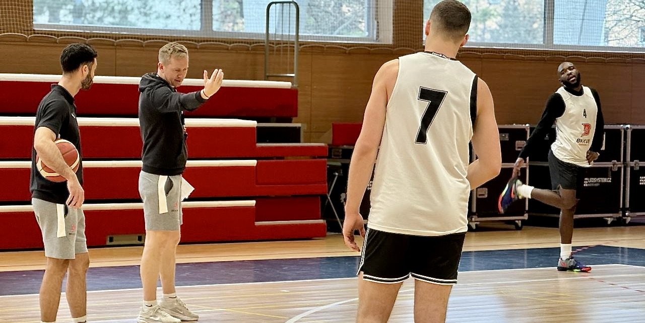 „Snažíme se udržovat v herním rytmu“